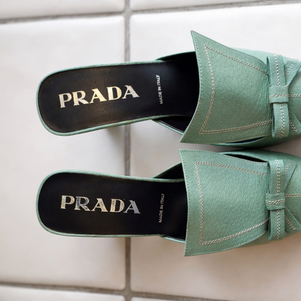 Rare Vintage Prada Sage Green Pointed Toe Mule Heels Bow Detail IT 36.5 - Picture 2 of 5